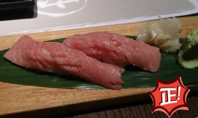 中吞拿魚腩壽司 - 銅鑼灣的穴