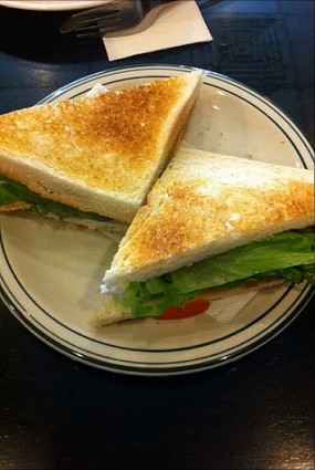 Sandwich with tomato and lettuce - 土瓜灣的金加利冰室