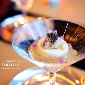 Hairy crab pudding with caviar, consomm&#233; jelly - 金鐘的灘萬日本料理 (港島香港里拉)