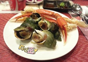 翡翠螺，長腳蟹 - 將軍澳的香港九龍東皇冠假日酒店宴會廳