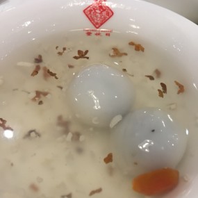 桂花酒釀湯圓 - 銅鑼灣的豐和日麗東海烹鮮館