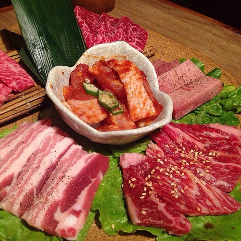 mixed grill platter 烤肉拼盤 - 肉類油花分佈比例平均,醃肉醬料味道