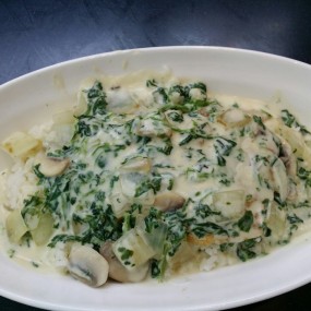 鮮白菌菠菜忌廉汁深海魚柳飯 - 青衣的PizzaStage