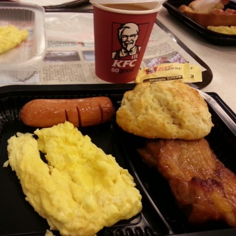 deluxe chicken filet breakfast