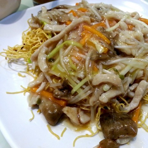 银芽韮王肉丝炒脆面