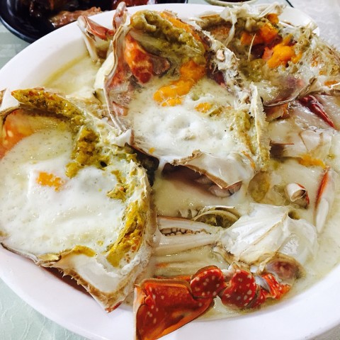 花雕蛋白蒸蓝蟹 - 屯门的南记海鲜饭店