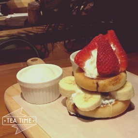 Pancake  - Flori Flower &amp; Korean Dessert Cafe in Causeway Bay 