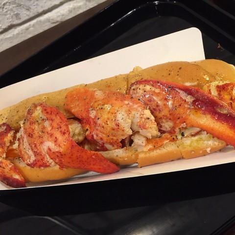 lobster roll
